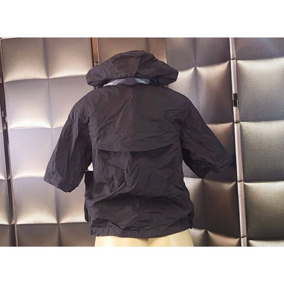 Lululemon windbreaker  - Picture 4 of 6